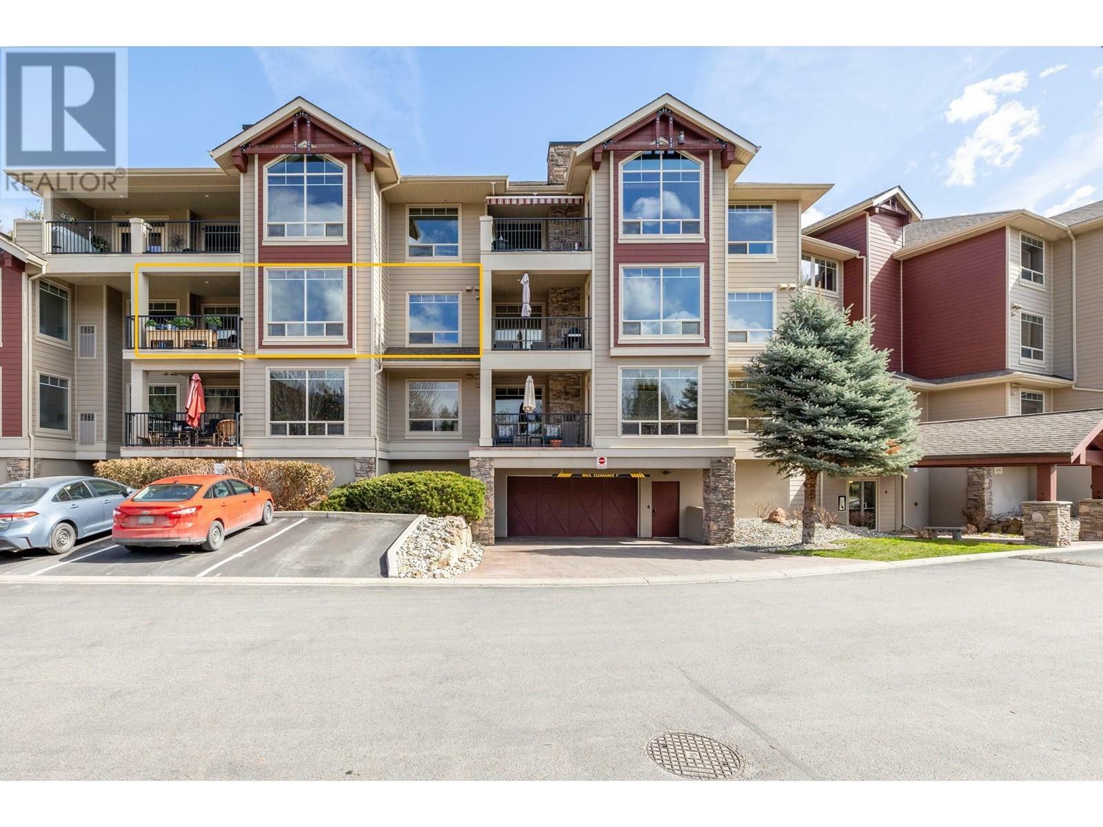 Property Photo: 2770 Auburn Road 202 BC V4T 4C2