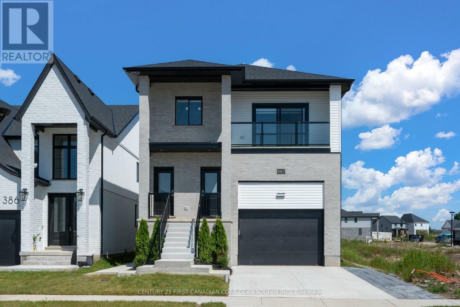 Photo de la propriété:  3867 Petalpath Way  ON N6P 1H5 