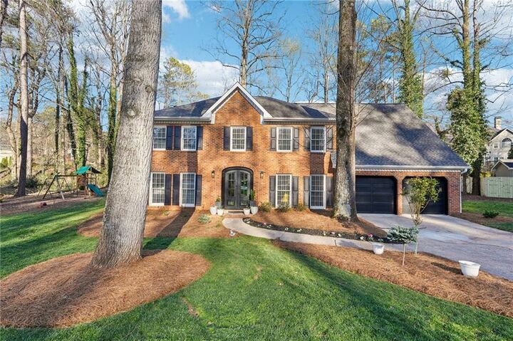 4506 Reva Way NE  Marietta GA 30066 photo