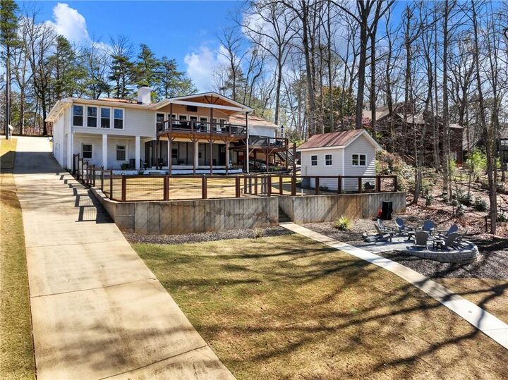 Property Photo: 6041 Blackberry Lane GA 30518
