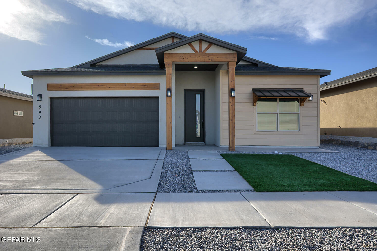 992 Barbara Avenue  Socorro TX 79927 photo