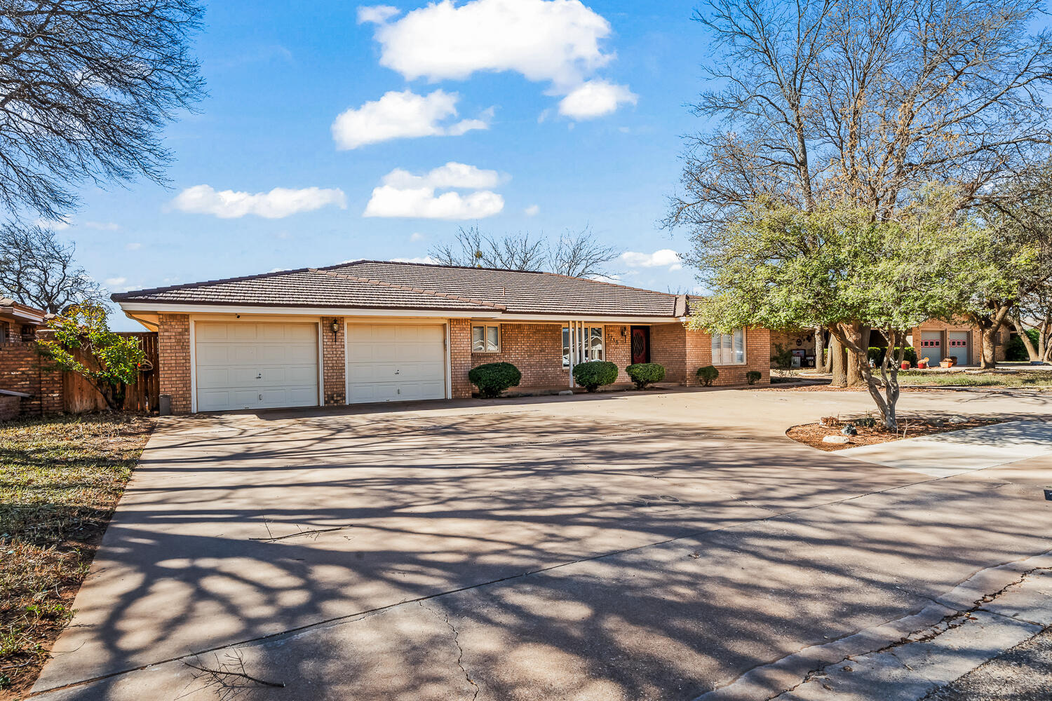Property Photo: 1710 E Hester Street TX 79316
