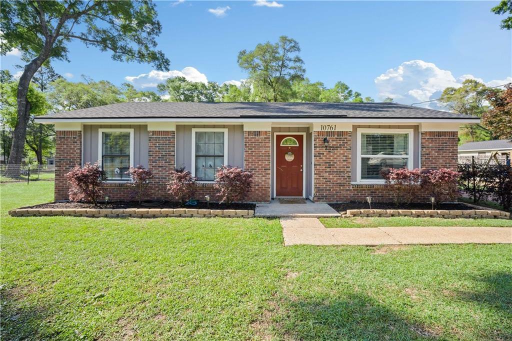 10761 Somerset Road  Grand Bay AL 36541 photo