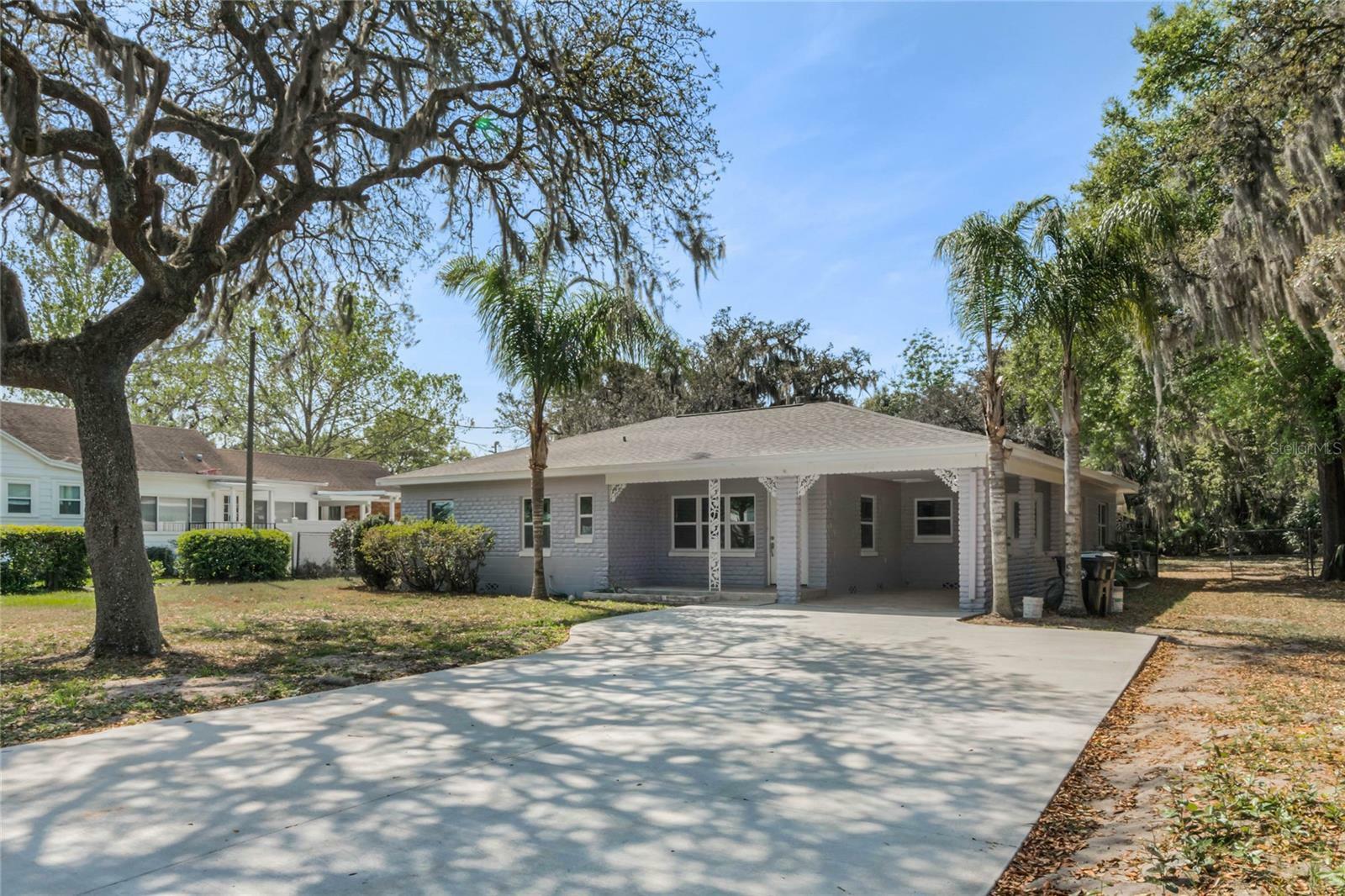 Property Photo: 234 S Central Avenue FL 32703