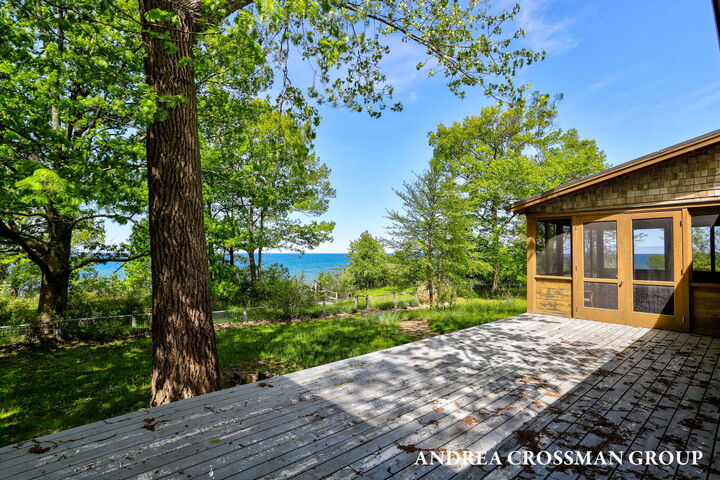 Property Photo:  1484 71st Street  MI 49408 