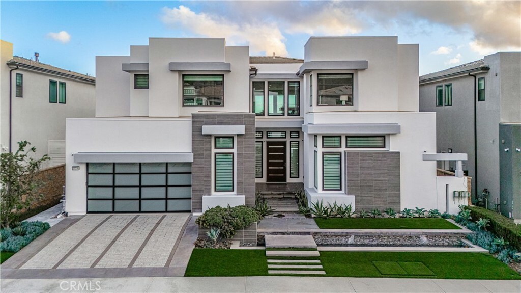 Property Photo: 20330 W Windsor Lane CA 91326