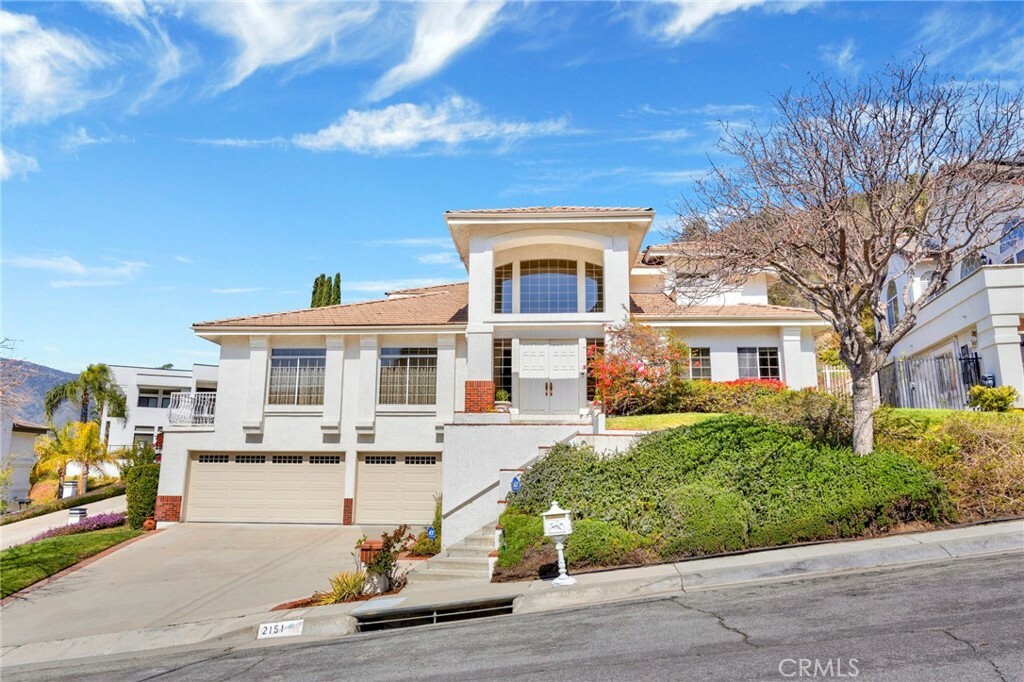 Property Photo: 2151 Haven Drive CA 91208
