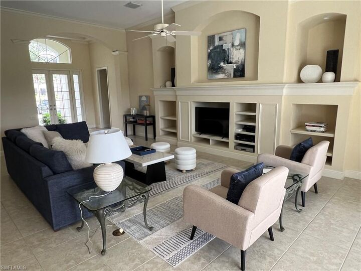 Property Photo:  23307 Foxberry Ln  FL 34135 