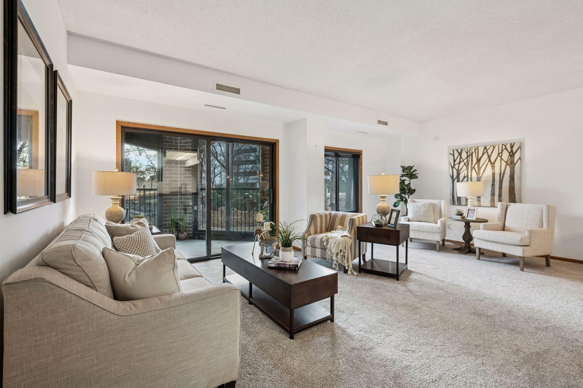 Property Photo: 1235 Yale Place 207 MN 55403