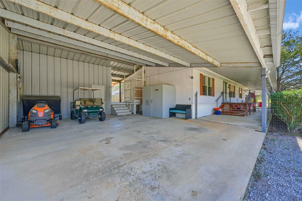 Property Photo: 238 Cottonwood Lane TX 75076