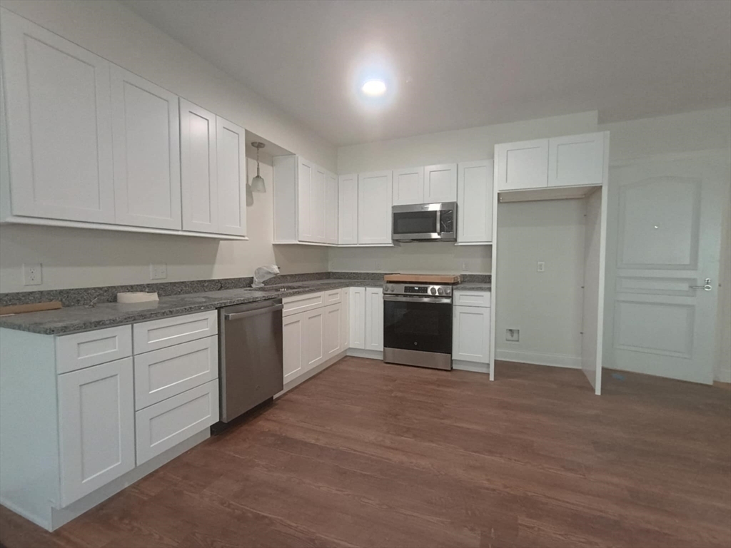 Property Photo: 10 Franklin Ave 104 MA 02151