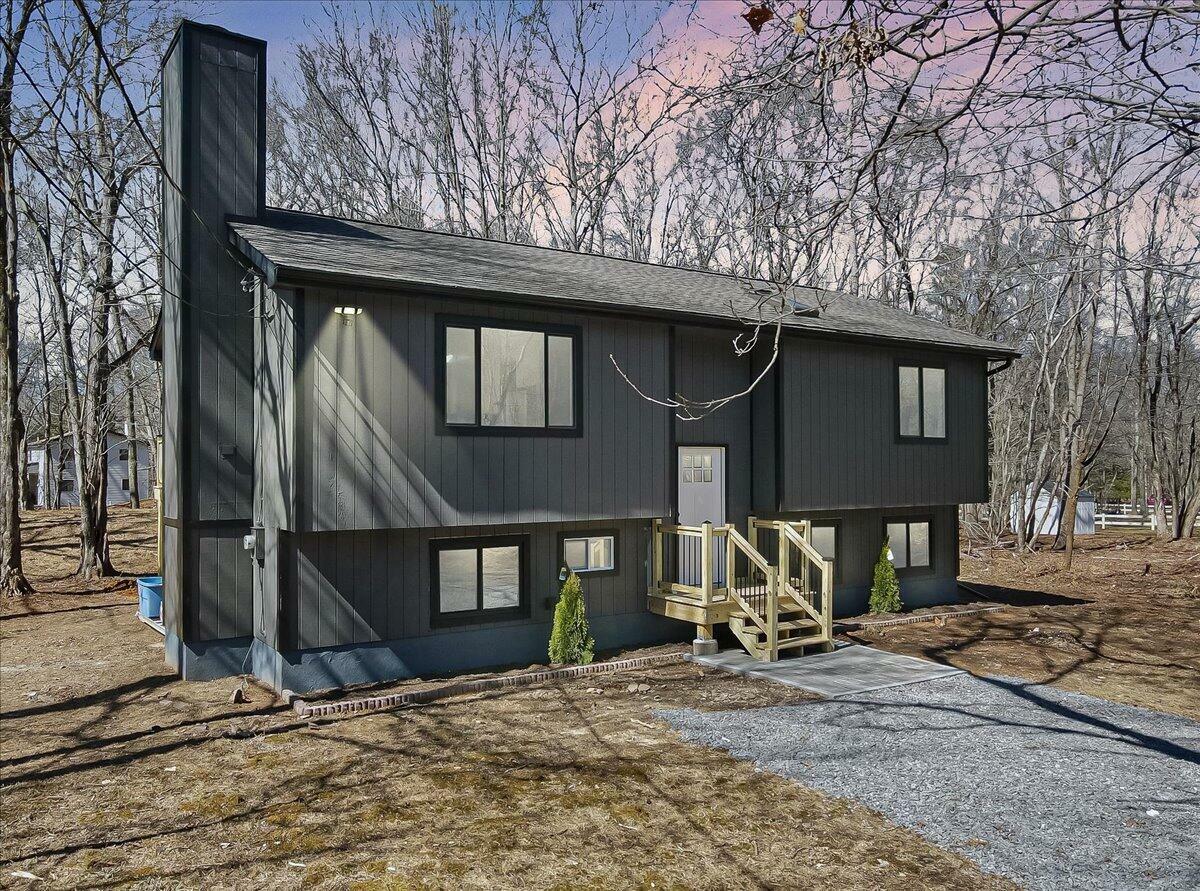 Property Photo: 95 Meckesville Road PA 18210
