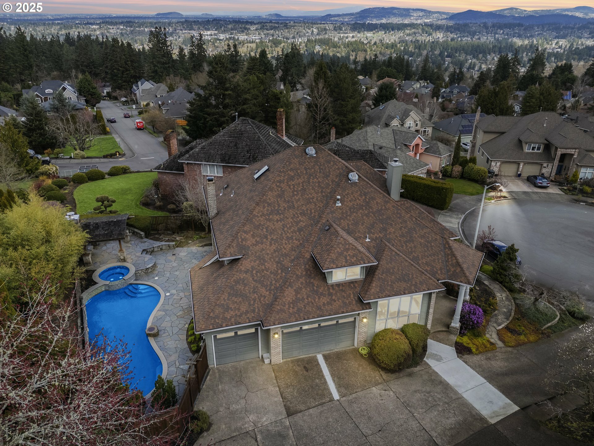 21453 Rosepark Ct  West Linn OR 97068 photo