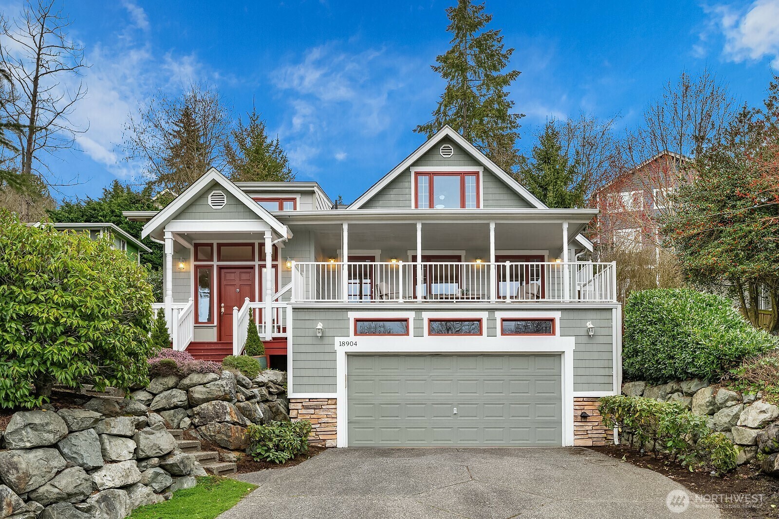 Property Photo: 18904 82nd Avenue NE WA 98028