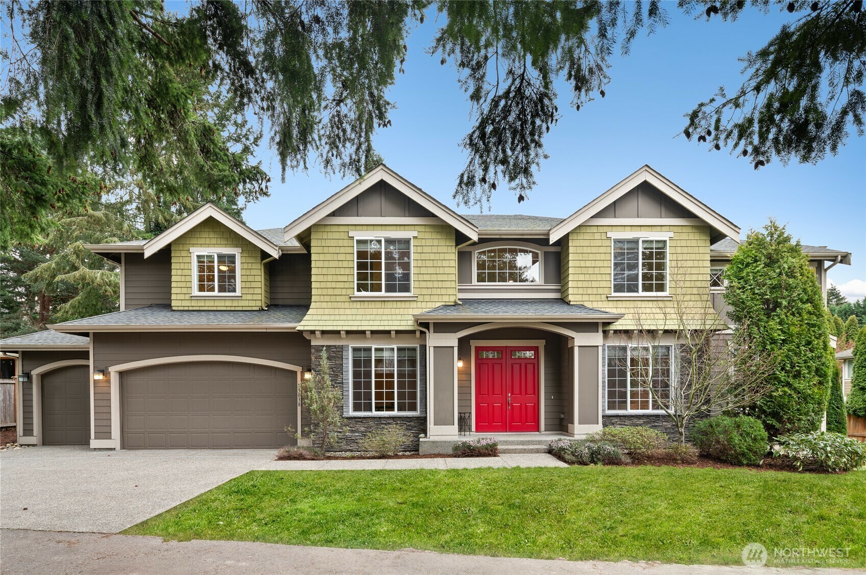 13038 NE 8th Street  Bellevue WA 98005 photo
