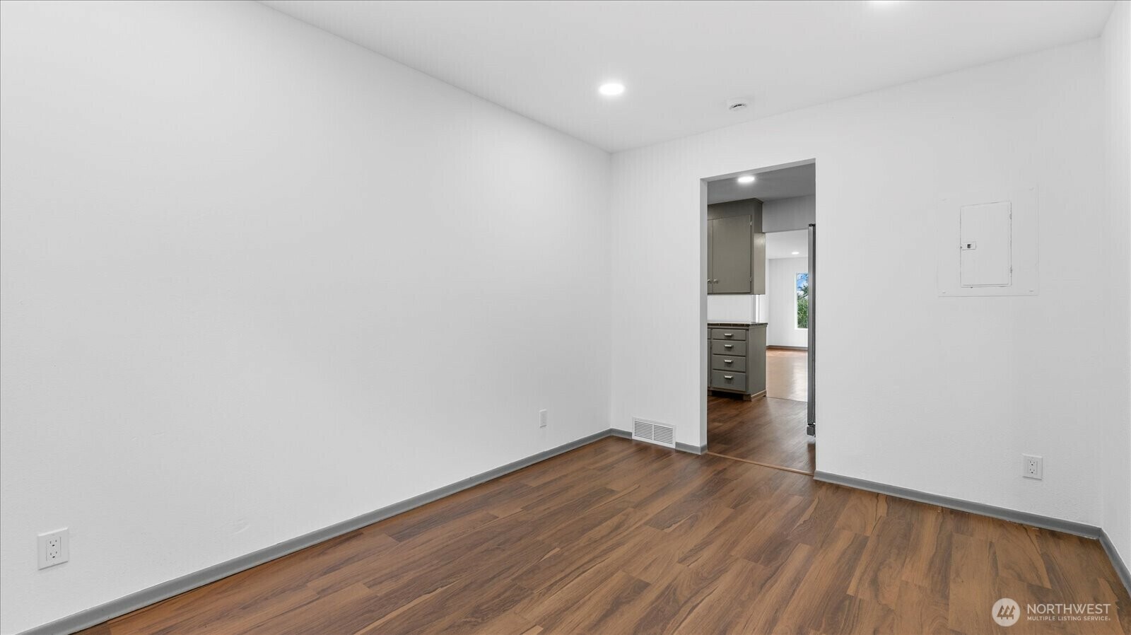 Property Photo: 23718 Brier Road WA 98036