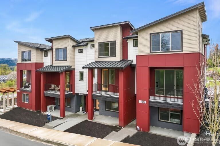 Property Photo:  26532 NE 143rd Circle 31-A  WA 98019 