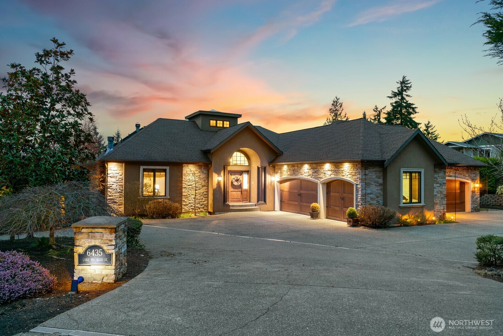 6435  Lake Washington Blvd  SE  Newcastle WA 98056 photo