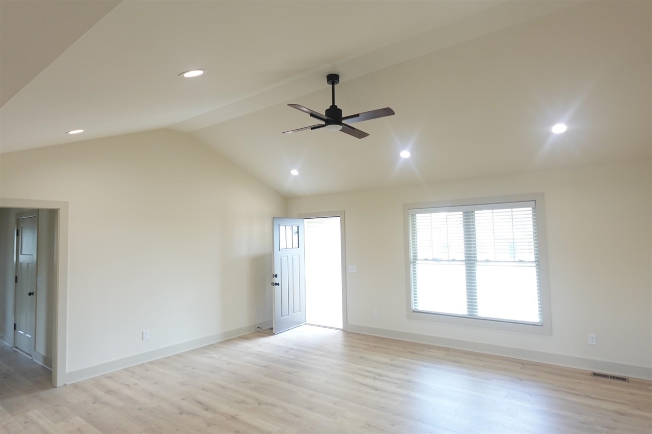 Property Photo: 441 Greenbriar Lane Lot 20 KY 42171