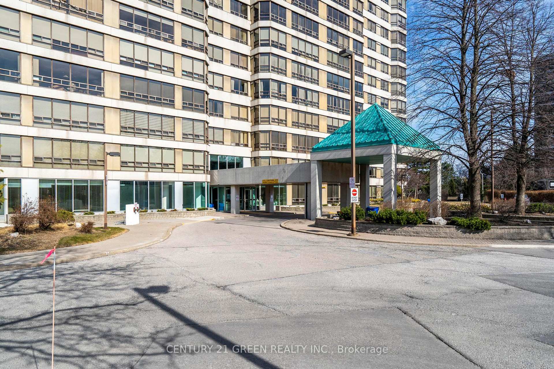 310 Mill Street S 712  Brampton ON L6Y 3B1 photo