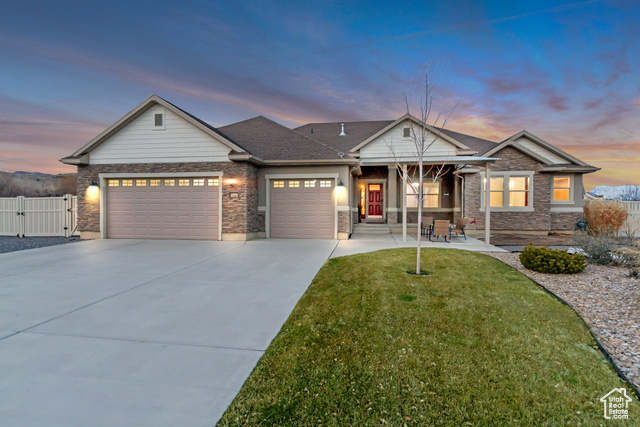 Property Photo: 1879 E Tickville Cir UT 84005