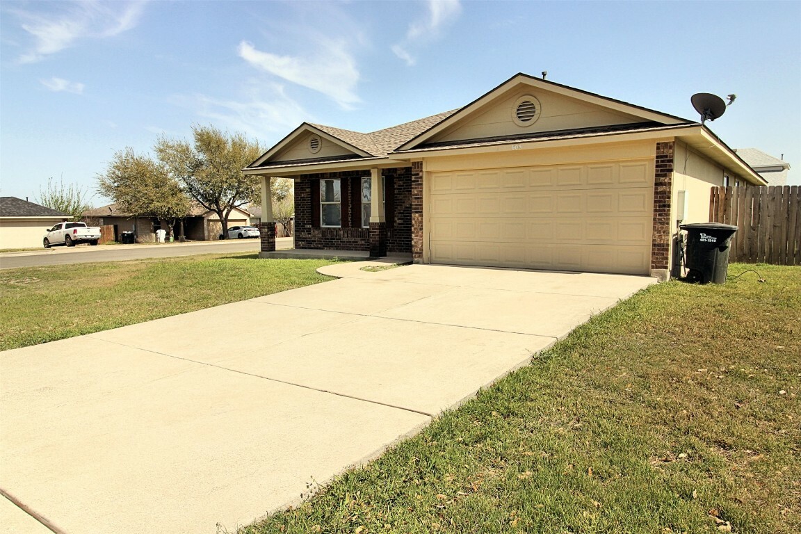 Property Photo:  603 Atlantis  TX 78640 