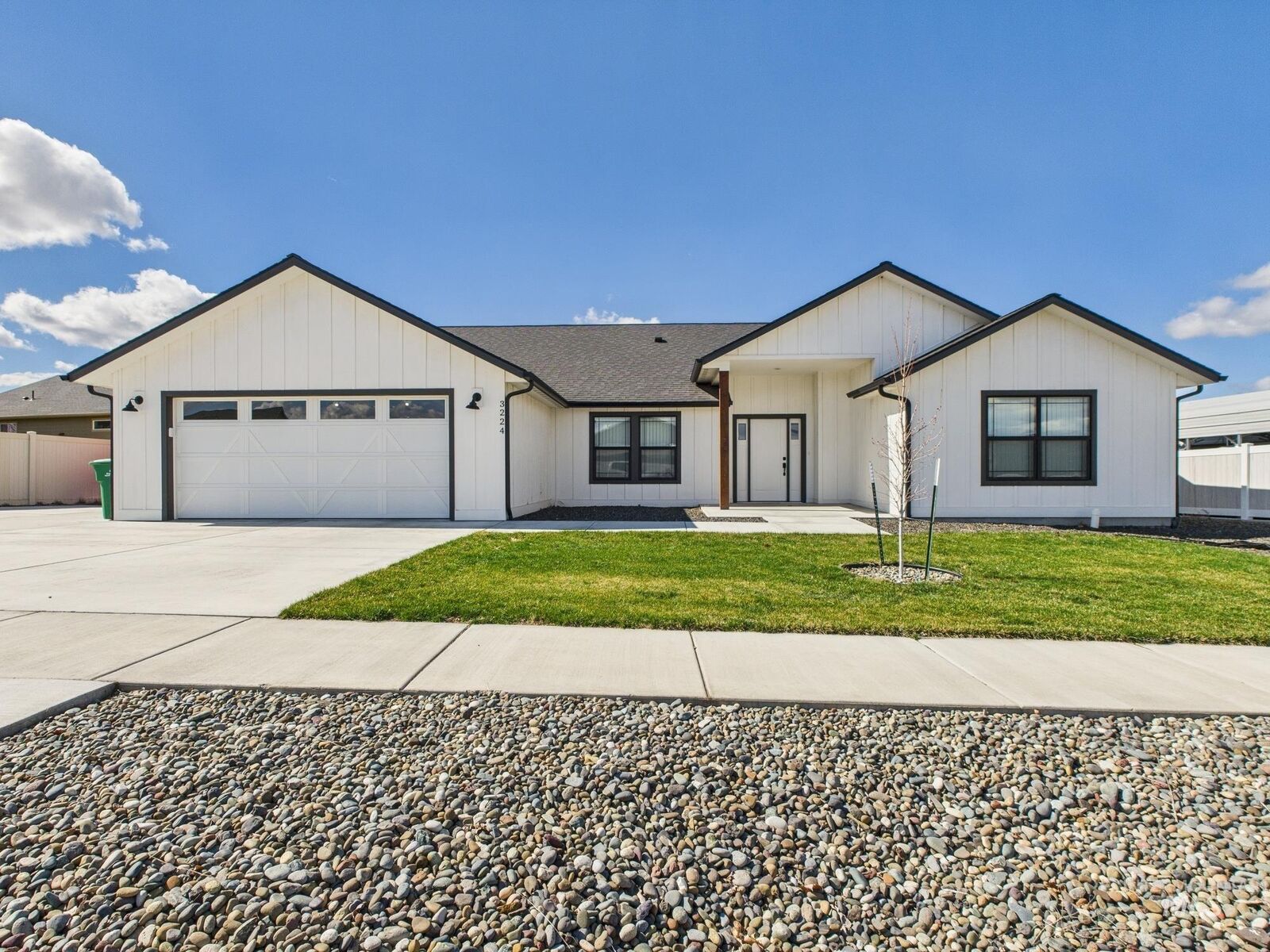 Property Photo:  3224 Parkridge Way  ID 83501 