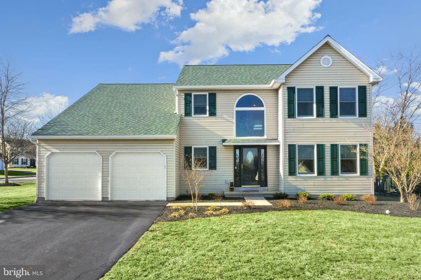 Property Photo: 1 Madison Circle PA 19426