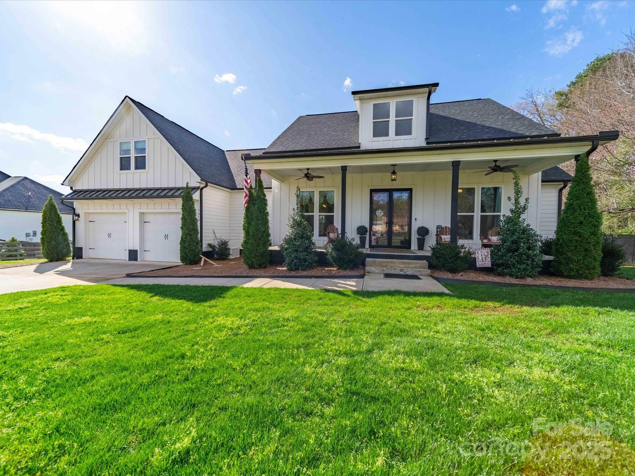 Property Photo: 7619 Old Waxhaw Monroe Road NC 28173