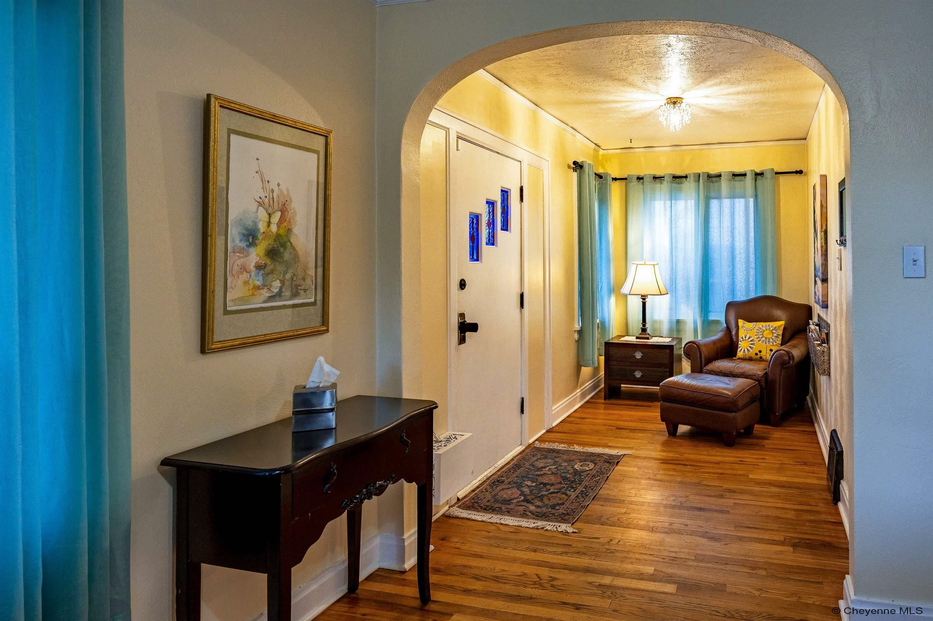 Property Photo: 604 E 23rd St WY 82001