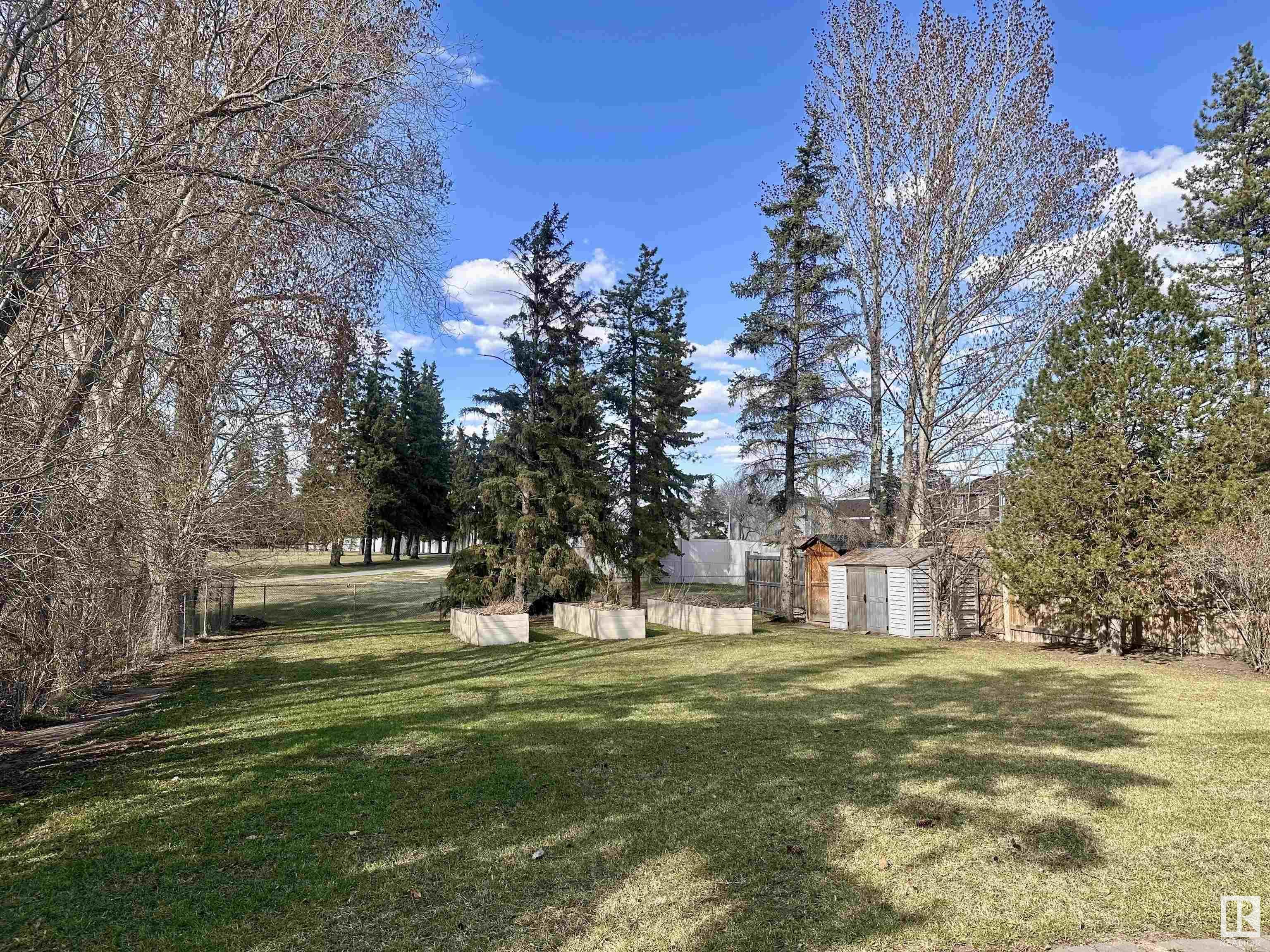Property Photo: 2 Westbrook Drive NW AB T6J 2C9