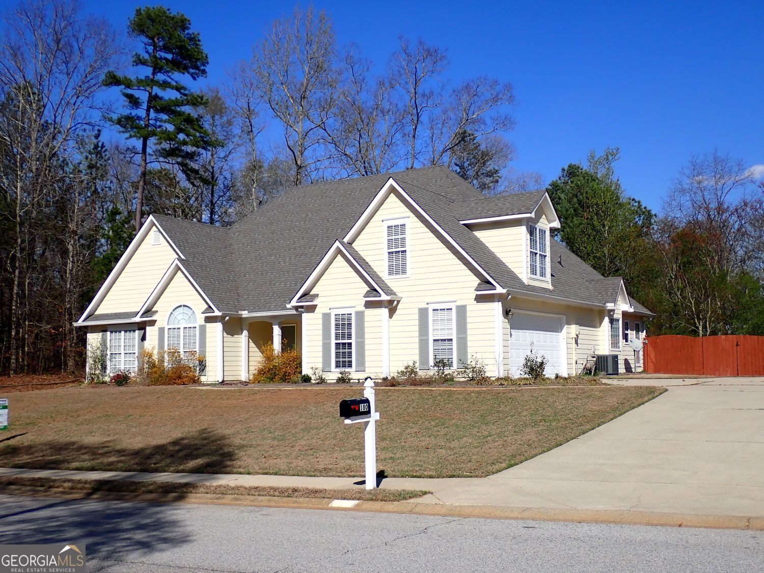 Property Photo: 180 Sunderland Circle GA 30215