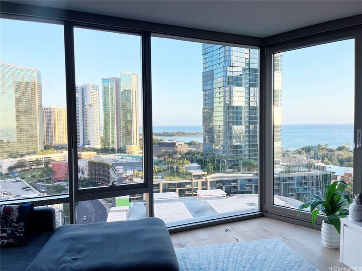 1001 Queen Street 1612  Honolulu HI 96814 photo