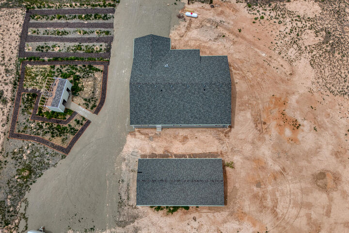 Property Photo: 5020 N 3425 W UT 84721