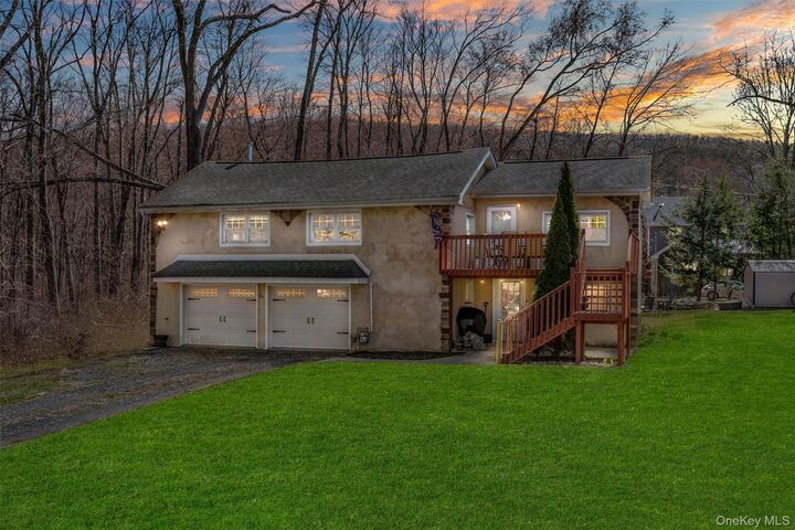 Property Photo:  16 Birch Drive  NY 10925 