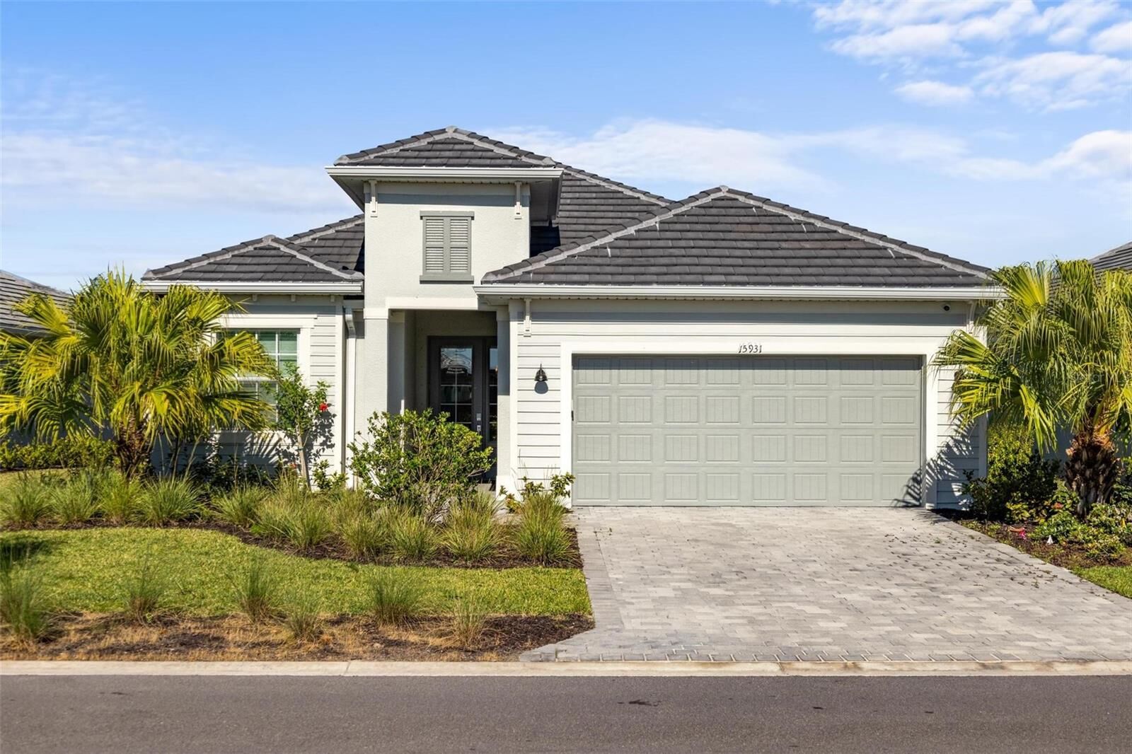 Property Photo:  15931 Sugar Hill Drive  FL 33982 