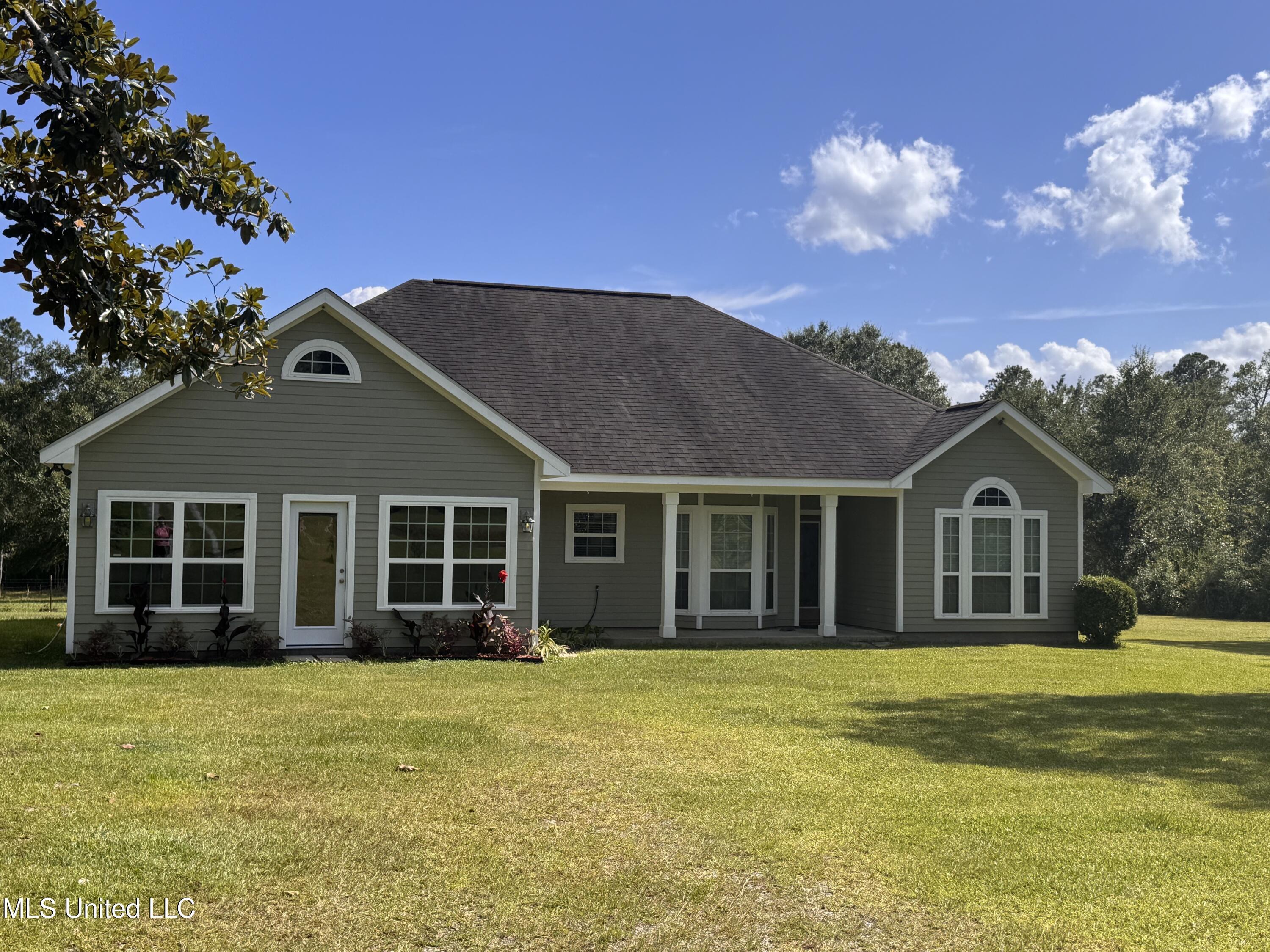 Property Photo: 2855 Firetower Road MS 39556
