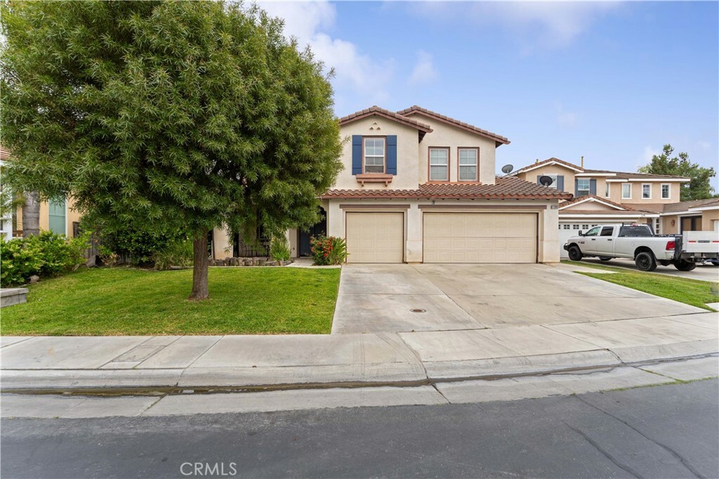 Property Photo:  11390 Parkfield Court  CA 92505 