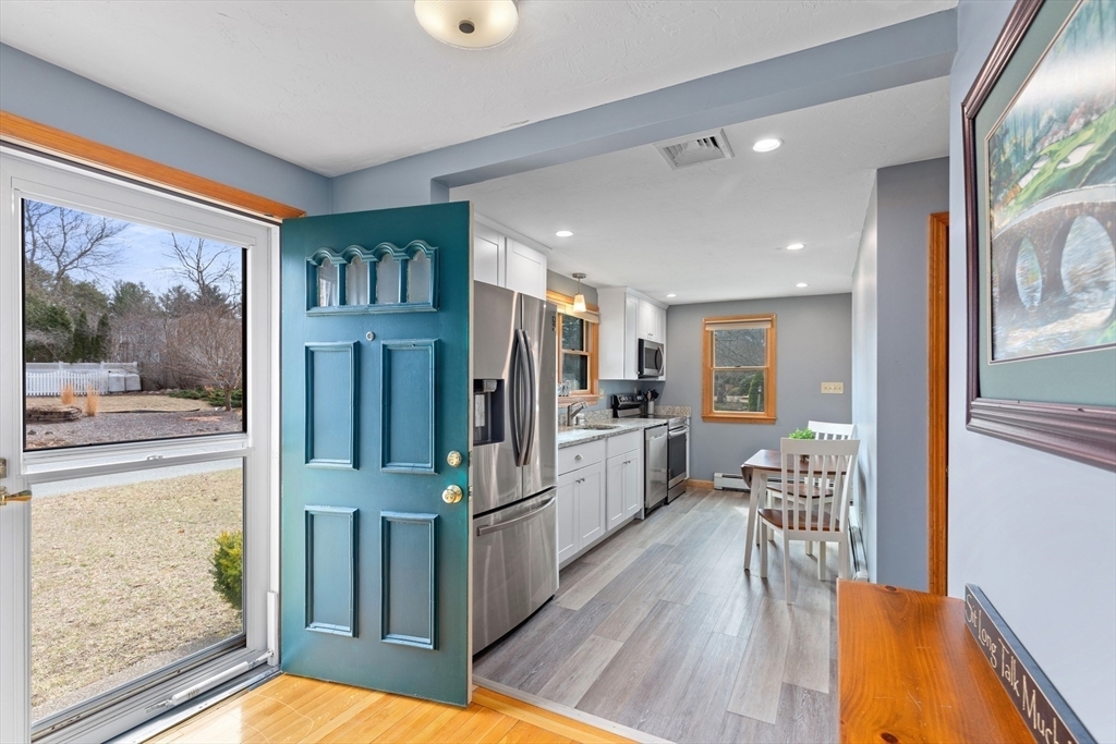Property Photo: 10 Knight Ave MA 02360