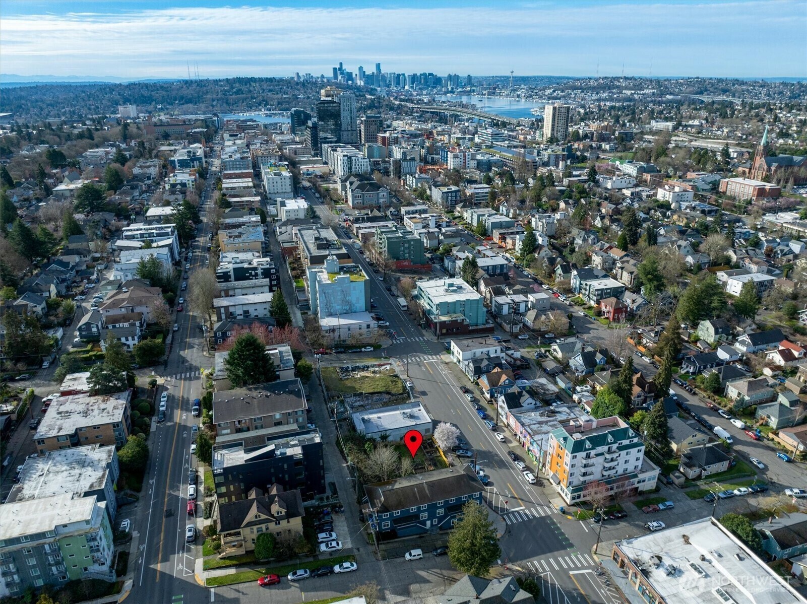 Property Photo: 5520 University Way NE WA 98105