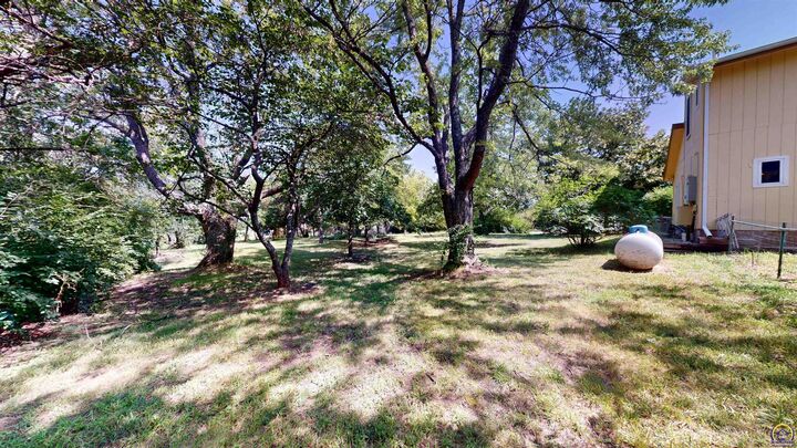 Property Photo: 11973 SW 77th St KS 66402