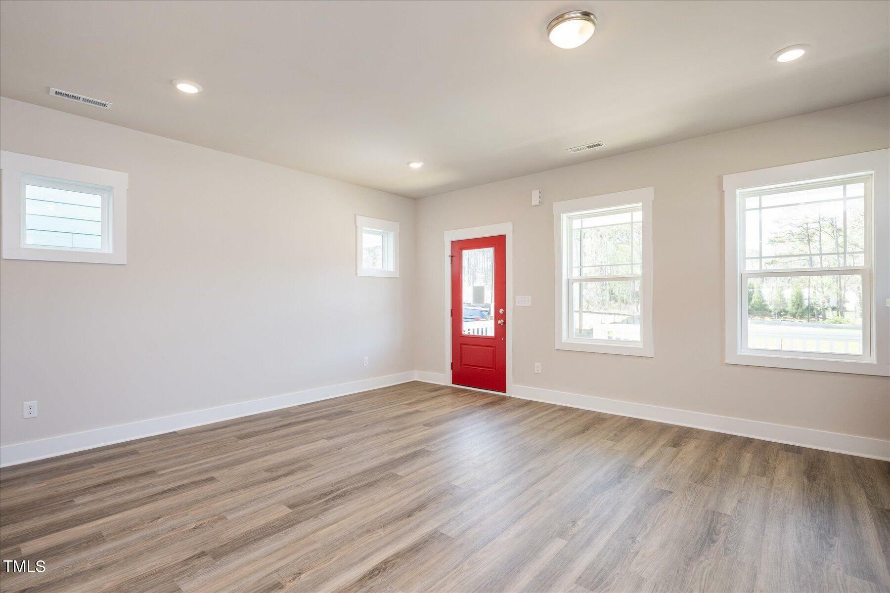 Property Photo: 123 Weavers Grove Drive NC 27514