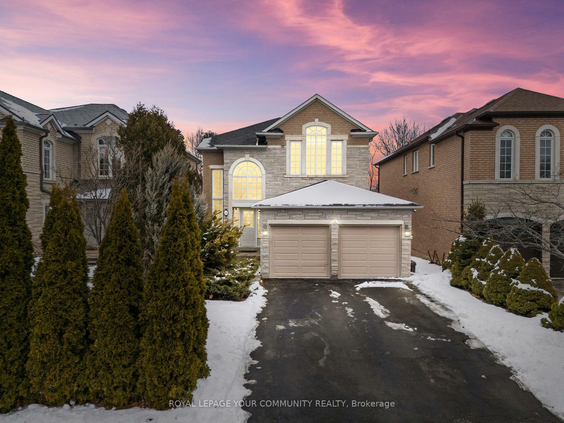 Property Photo: 50 Valley Ridge Avenue ON L4S 1Y1