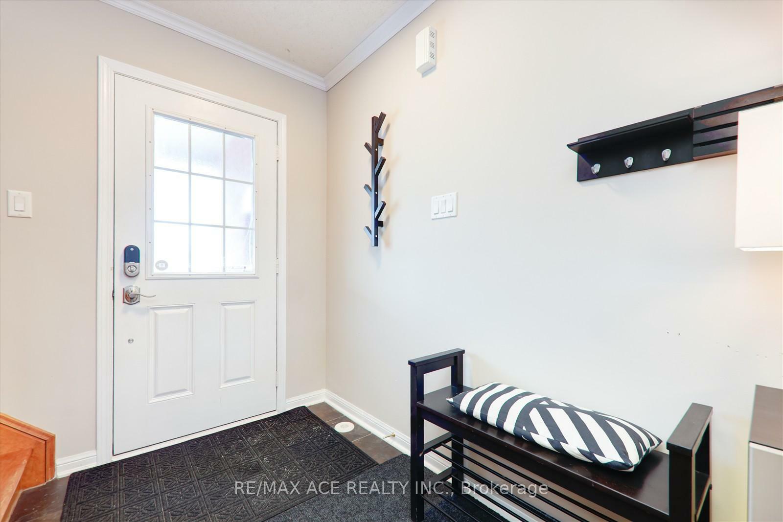 Property Photo: 813 Scott Boulevard ON L9T 2C9