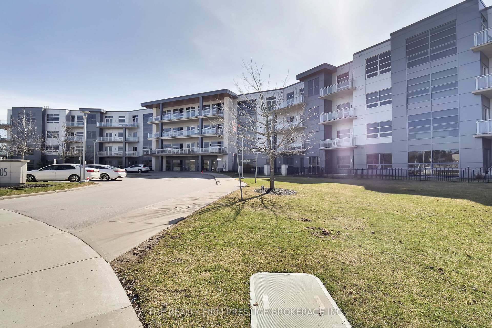 Property Photo: 1705 Fiddlehead Place 201 ON N6G 0S1