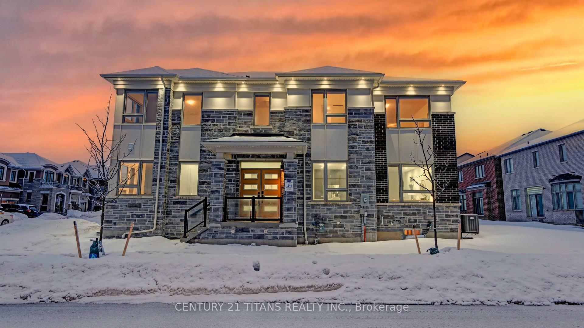 2909 Scotch Pine Lane  Pickering ON L1V 2P8 photo