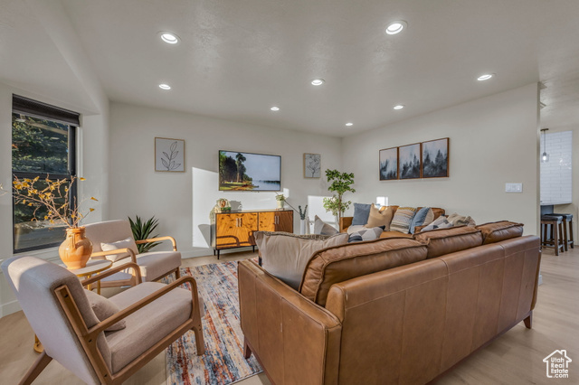 Property Photo: 8613 S Pebble Hills Dr UT 84094
