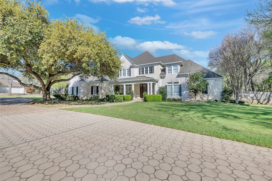 Property Photo: 2034 Oak Glen Drive TX 76657