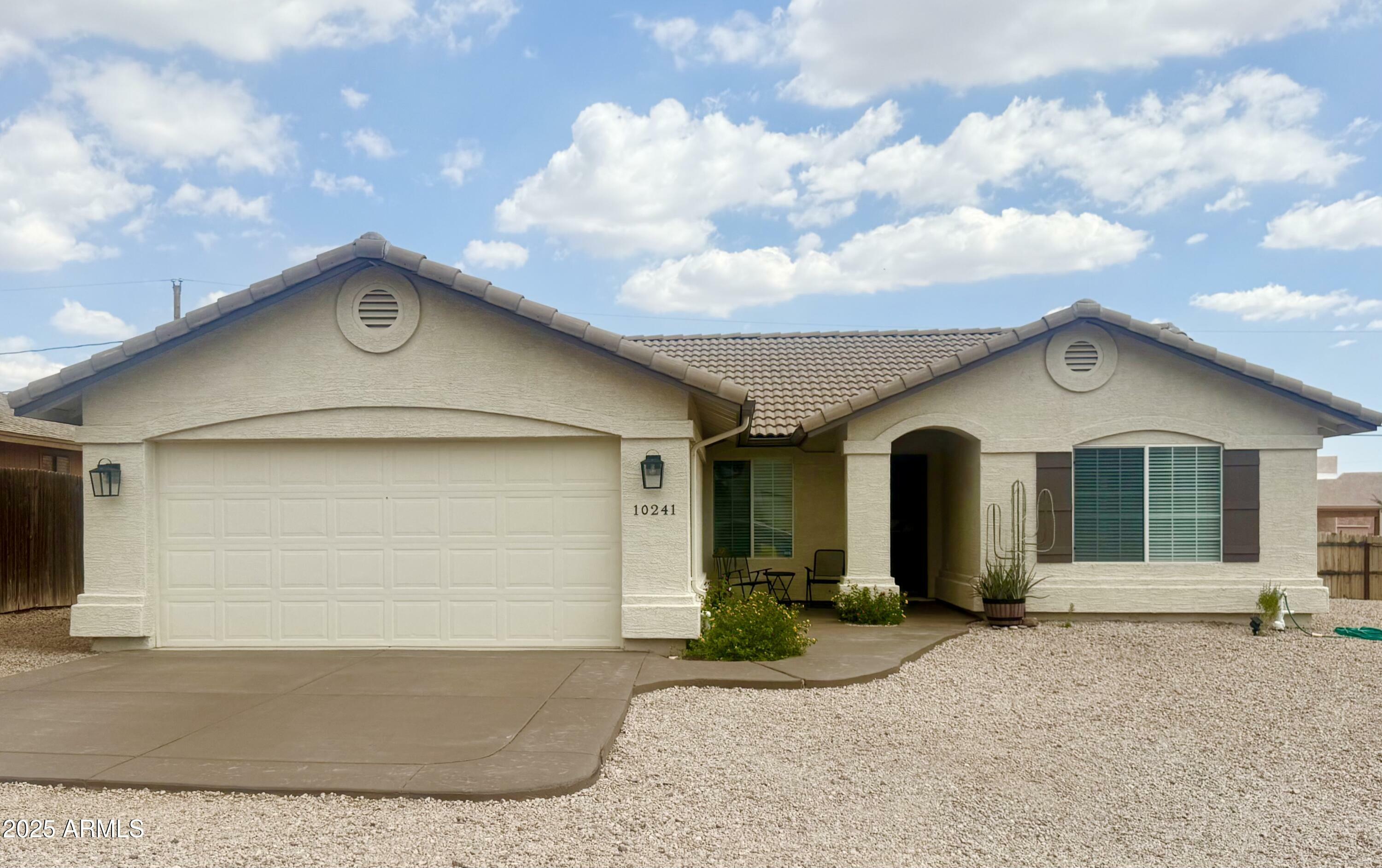 10241 E La Palma Avenue  Gold Canyon AZ 85118 photo