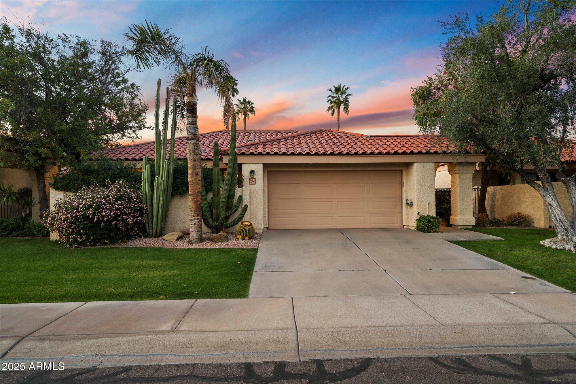 Property Photo: 10008 E Saddlehorn Trail AZ 85258